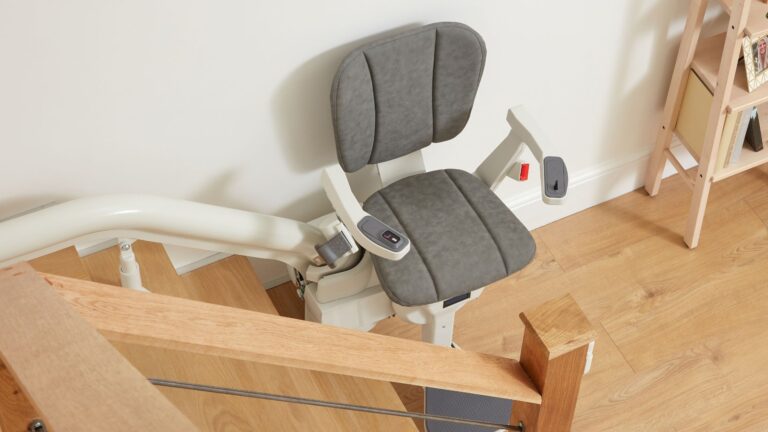 How Much Does it Cost to Rent a Stairlift in the UK?